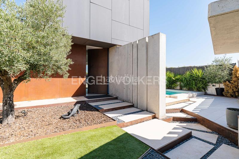 Foto 2211f4f5-4cb2-485b-892d-90befd55921c. House with heating parking pool in Valdecabañas Boadilla del Monte