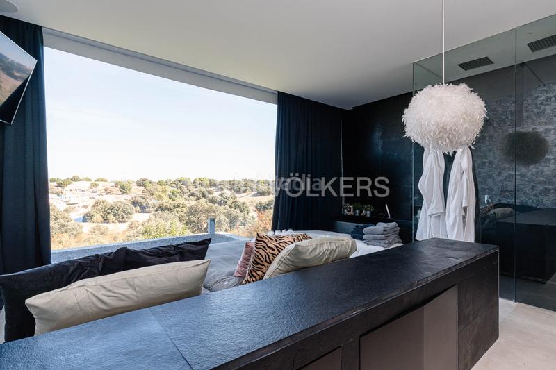 Foto 47a7a861-0a61-4a68-8d63-c9df022494a3. House with heating parking pool in Valdecabañas Boadilla del Monte