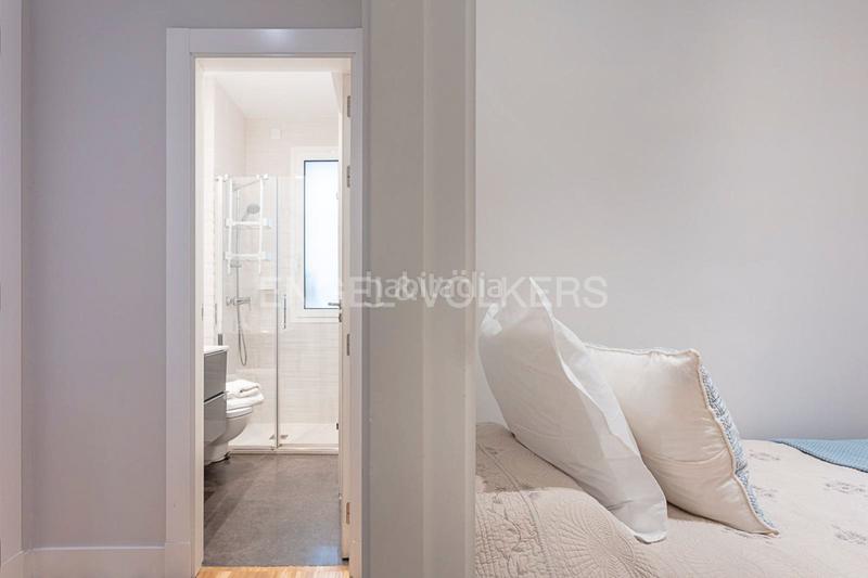 Foto 37502d94-426b-4045-928b-12d00181caaa. Alquiler apartamento piso de lujo en salamanca en Madrid