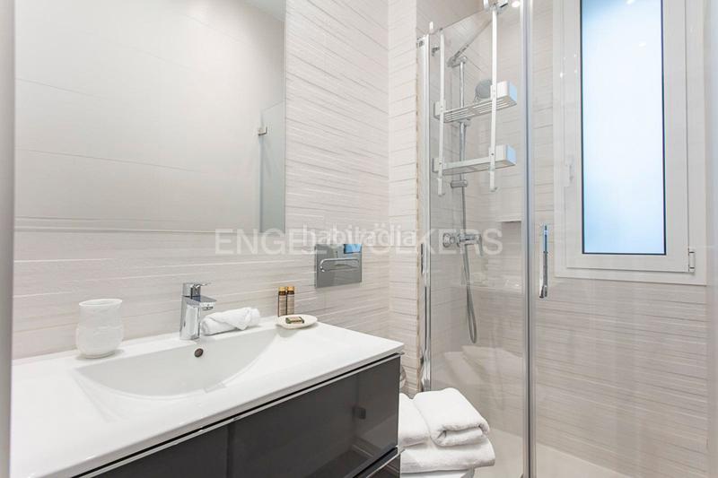 Foto 3e2a4323-1279-44e3-8ead-02f88a0fa3a0. Location appartement avec chauffage dans Castellana Madrid