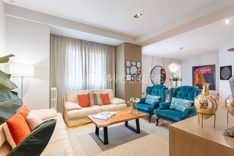 Foto 7b44cf84-499e-420c-80c1-318a879e260e. Miete appartement mit heizung in Castellana Madrid