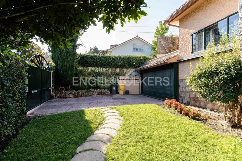 Foto 4faebaf7-02a5-4e7c-a4e4-439dcd19214e. Casa unifamiliar con exclusiva ubicación en Pueblo Pozuelo de Alarcón
