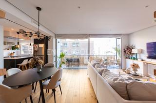 Apartamento en Cuatro Caminos - Azca. Maravilloso piso reformado, con terraza, garaje y trastero