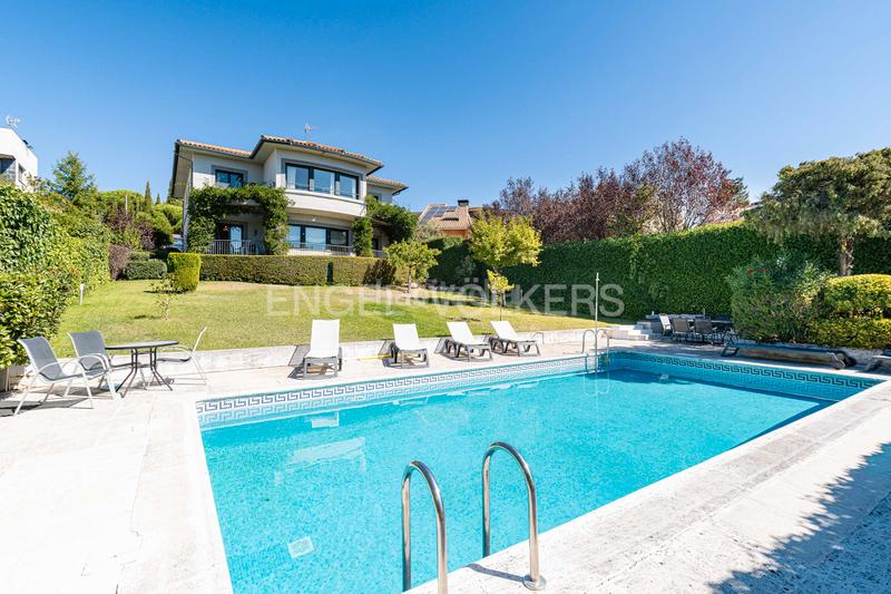 Foto 420d77d3-a034-4805-ae66-27f8e94fe4bc. Maison avec chauffage piscine dans Hoyo de Manzanares