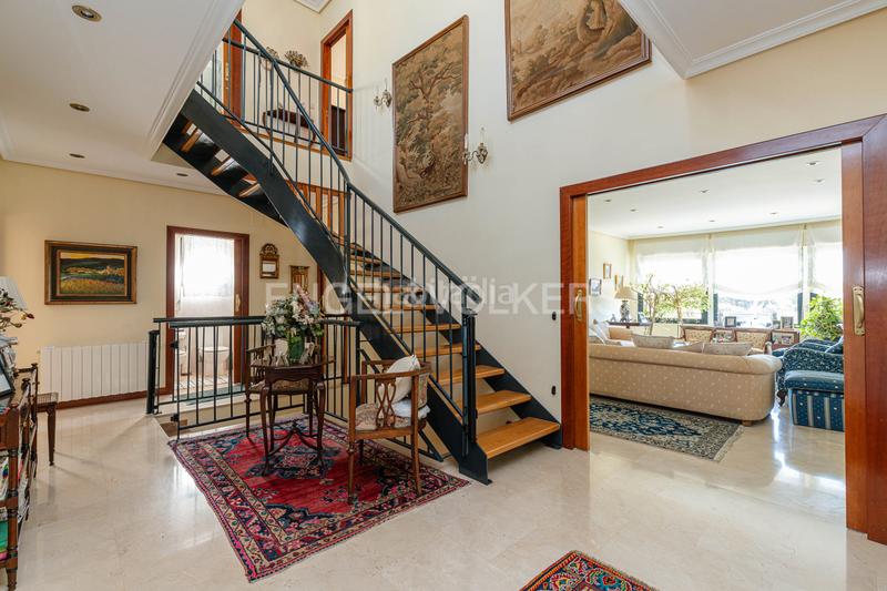 Foto af1f5818-90fe-4b94-a8f3-dd54b747b5ae. Maison avec chauffage piscine dans Hoyo de Manzanares