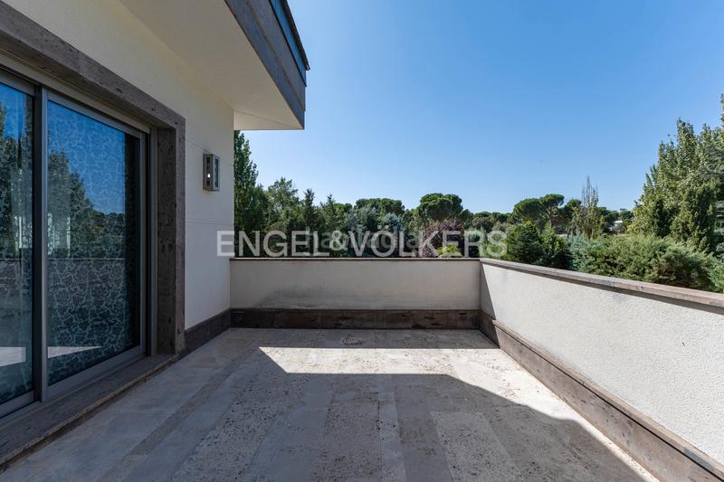 Foto 46aa878a-adad-4621-9658-9fcf8f983c18. Casa con riscaldamento parcheggio piscina in Ciudalcampo