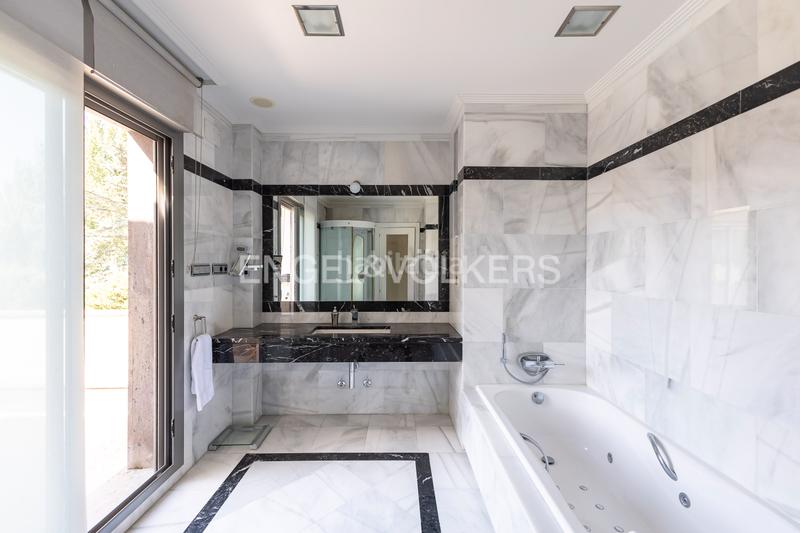 Foto 6dd335fc-dbfb-4a73-be2b-63cf7639e178. Casa con riscaldamento parcheggio piscina in Ciudalcampo