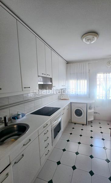 Foto a22aec18-4614-45ae-b7e9-ceec2fc89e0d. Lloguer casa amb calefacció aparcament piscina a Becerril de la Sierra