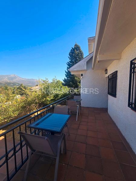 Foto da105616-eedc-4db4-812a-c5ea286e4eb3. Lloguer casa amb calefacció aparcament piscina a Becerril de la Sierra