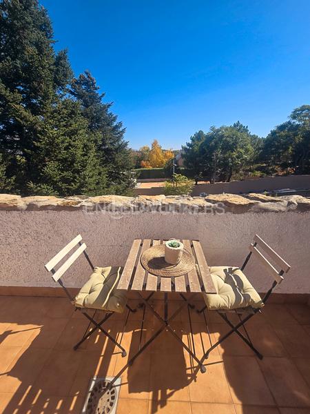 Foto dd89f45d-df40-45a1-be22-d3440db83932. Lloguer casa amb calefacció aparcament piscina a Becerril de la Sierra