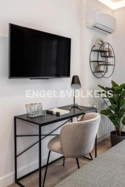 Foto 27d3fda8-050e-47fa-ab8c-b017094cf250. Miete appartement mit heizung in Argüelles Madrid