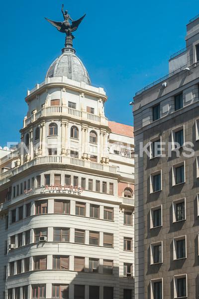 Foto 499f4add-f8f1-48a9-b1f4-6de071ada362. Apartamento singular dúplex reformado de los austrias en Madrid