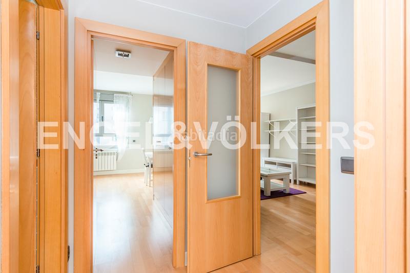 Foto 484d4820-c12a-498e-a77a-e253ff42644f. Rent apartment with heating parking pool in Aravaca Madrid
