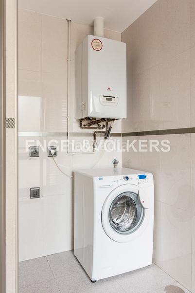 Foto dac83948-db10-4149-8b8f-7420910f747e. Rent apartment with heating parking pool in Aravaca Madrid