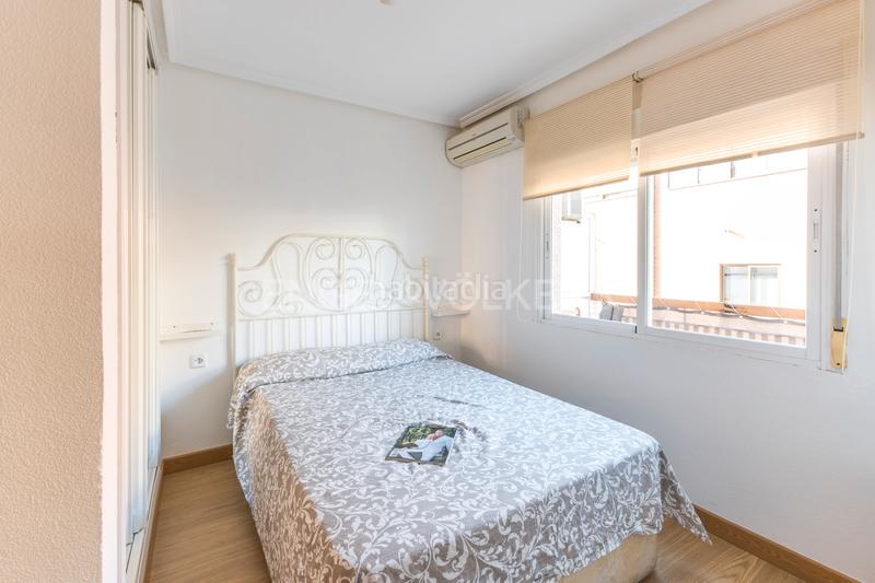 Foto 0cab04c4-c161-4c86-bfa2-6cadff14d445. Miete appartement mit heizung pool in Quintana Madrid