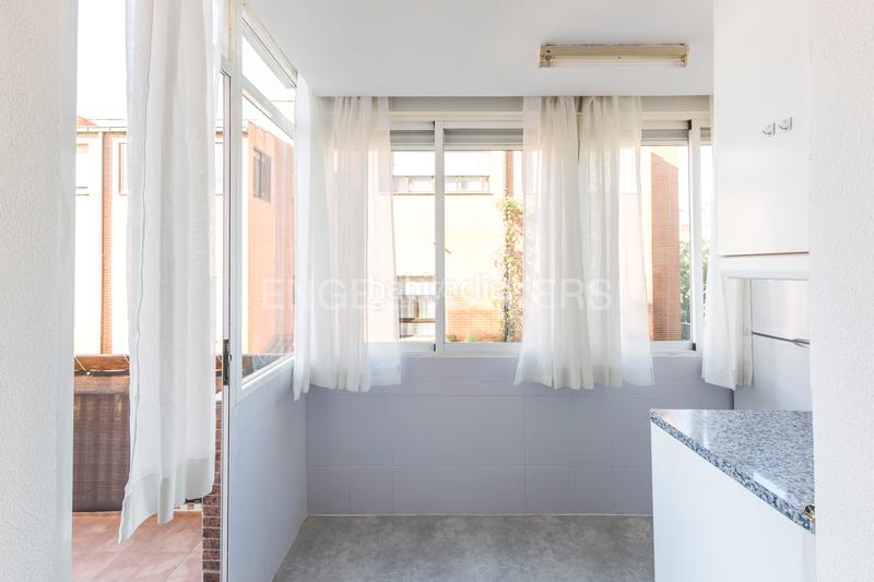 Foto 30d18df3-3404-420e-8ef2-503d1067b1c3. Miete appartement mit heizung pool in Quintana Madrid