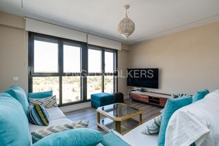 Appartement à Valdebebas - Valdefuentes. Amplio y luminoso piso con terraza y vistas al parque de valdebe
