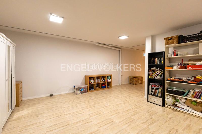 Foto 5245325c-0f73-457e-a2e8-631a0537f1b0. House with heating parking pool in Miramadrid Paracuellos de Jarama