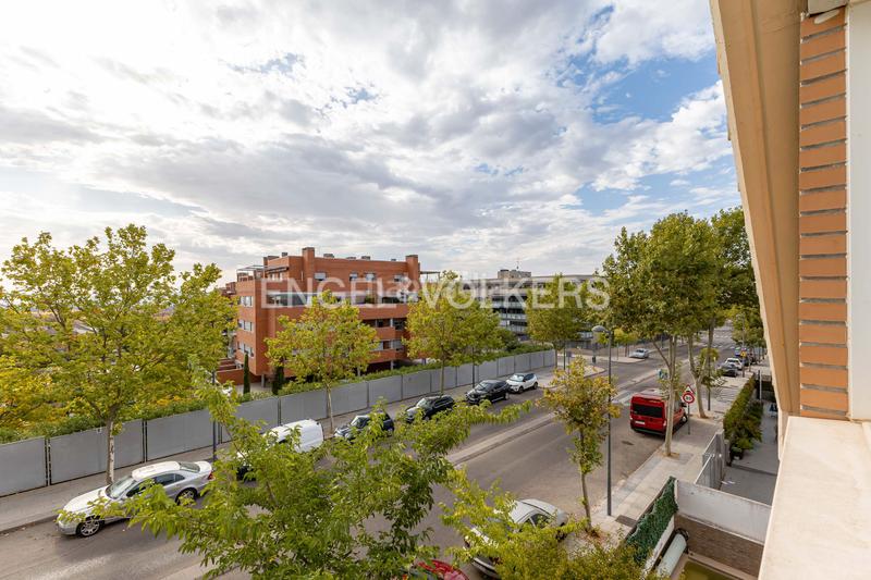 Foto 6f78f6ae-9613-4dc1-b7d4-00720aaef468. House with heating parking pool in Miramadrid Paracuellos de Jarama