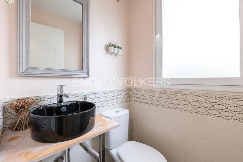 Foto 7790604c-a19c-4f66-99e5-8db73bfb2e3e. House with heating parking pool in Miramadrid Paracuellos de Jarama