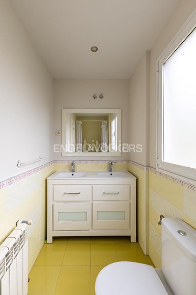 Foto 8a2d874e-06ac-411a-966d-c83b3bacabfa. House with heating parking pool in Miramadrid Paracuellos de Jarama