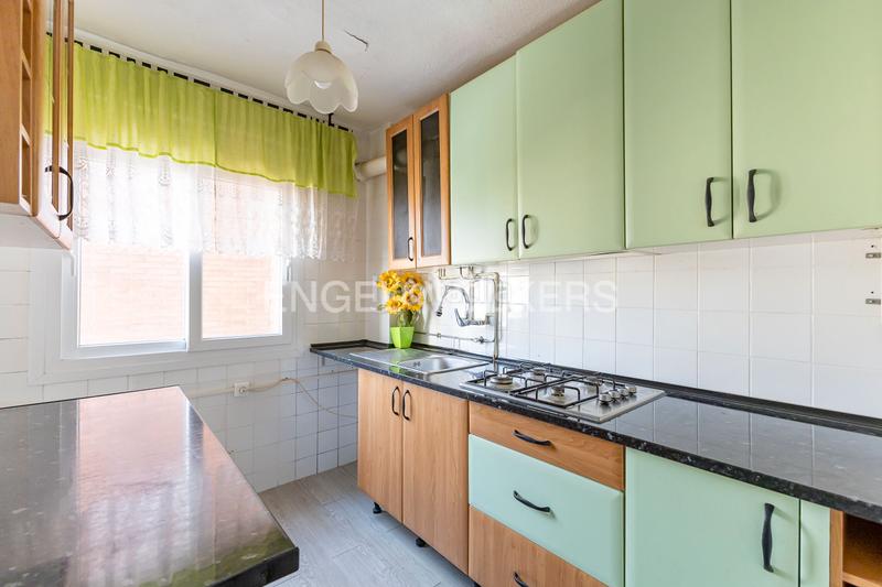 Foto 0a3705bc-0efc-411d-800f-8cede5b7b738. Appartement avec chauffage dans Aluche Madrid