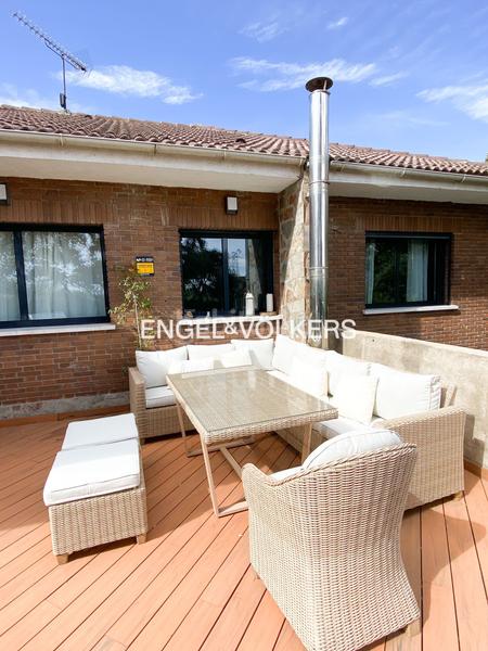 Foto ac63d8aa-7c38-4ae0-bd00-7569e36ed652. Lloguer masia amb calefacció piscina a Valdelagua