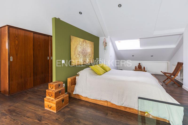 Foto e26b7498-74eb-4dc6-bd4e-e80c8e5b4acf. Affitto attico con riscaldamento in Justicia-Chueca Madrid