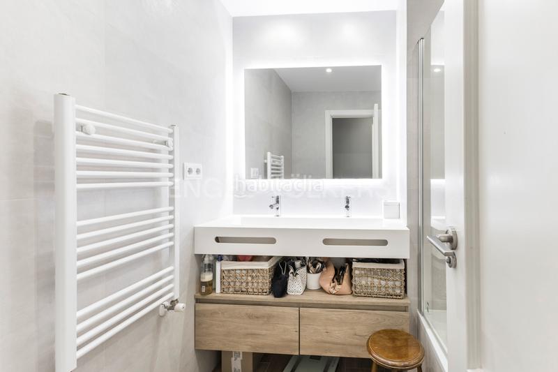 Foto 75c44c15-fd1f-40ed-958d-3c8c804aa720. Piccolo appartamento con riscaldamento parcheggio in Madrid