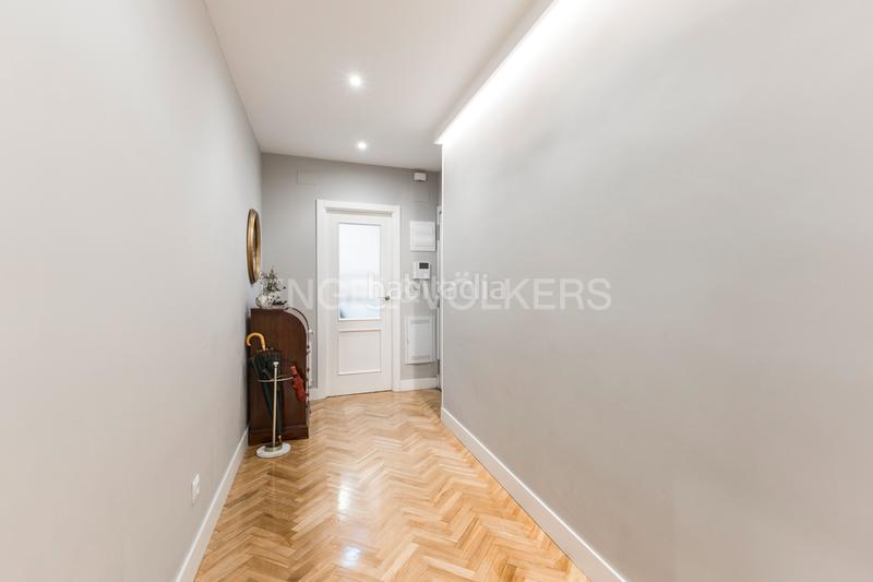 Foto 7e55d6af-7589-44ad-8837-b66762be4341. Piccolo appartamento con riscaldamento parcheggio in Madrid