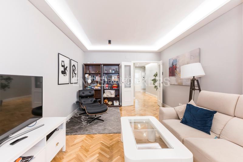 Foto 9f77c85d-e5ef-47a8-910f-032268e55911. Piccolo appartamento con riscaldamento parcheggio in Madrid