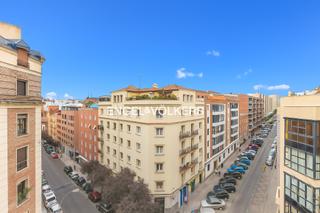 Appartement à Ríos Rosas-Nuevos Ministerios. Elegante y luminosa propiedad en ríos rosas