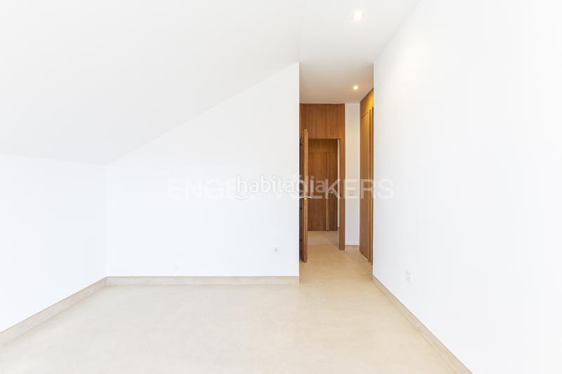 Foto a5a1aac6-aae7-4c91-bbf5-640b3390236f. Alquiler casa magnífico chalet reformado en urb. valdepastores en Boadilla del Monte