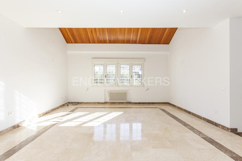 Foto adb06150-bbed-4782-8c8f-5e5881479c14. Lloguer casa amb calefacció aparcament piscina a Boadilla del Monte