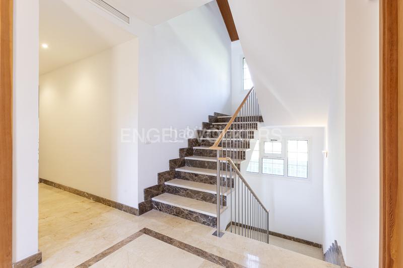 Foto 6cd016f5-a5fc-4b7a-ab4c-ec9a40caa212. Rent house with heating parking pool in Valdepastores-Las Encinas Boadilla del Monte