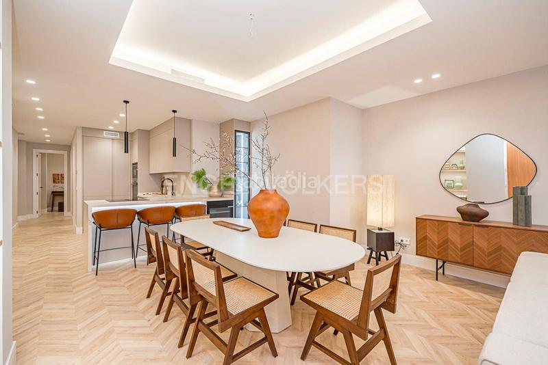Foto 51b5e45e-c456-4702-9e14-1b1afffc5cb8. Appartement avec chauffage dans Castellana Madrid
