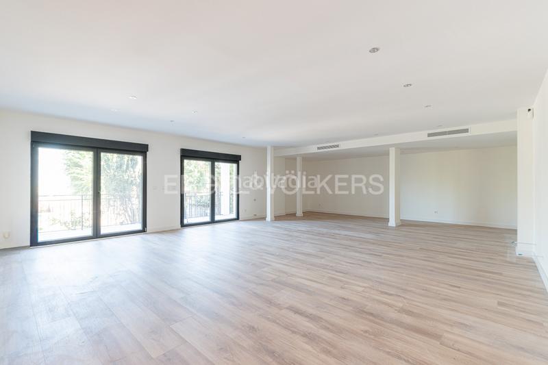 Foto 1466e2c3-321b-4064-bb61-8713d3bc1189. Location maison avec chauffage parking piscine dans Pozuelo de Alarcón