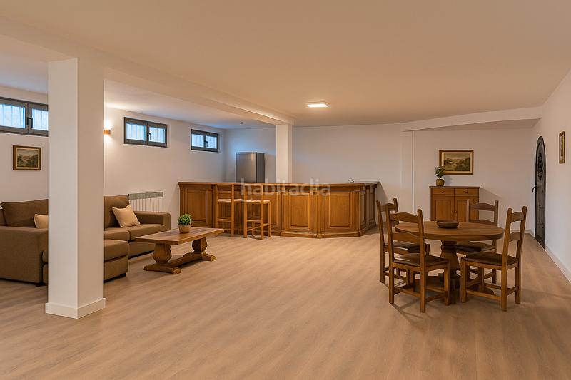 Foto 17c0bbfb-a7fc-41e1-9ed6-51a671d4b4b3. Location maison avec chauffage parking piscine dans Pozuelo de Alarcón