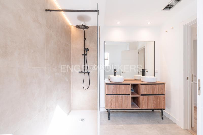 Foto 63b1b34b-68f9-4e14-a8d8-37d8156d89e3. Location maison avec chauffage parking piscine dans Pozuelo de Alarcón