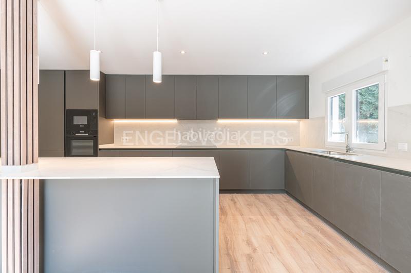 Foto 6f967224-5f51-4fe4-80d3-171741e323ca. Location maison avec chauffage parking piscine dans Pozuelo de Alarcón