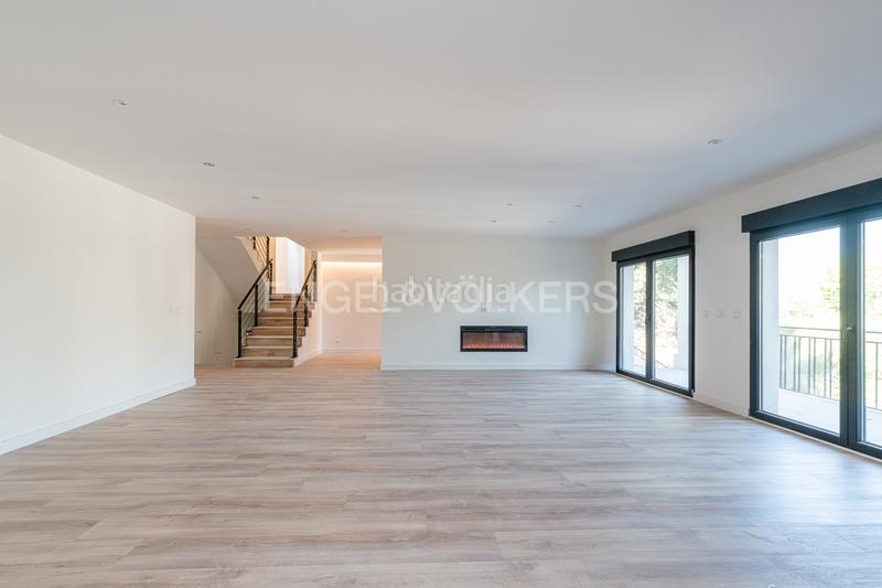 Foto 7e994525-2092-412c-ba3c-c9149a2ddfa7. Location maison avec chauffage parking piscine dans Pozuelo de Alarcón