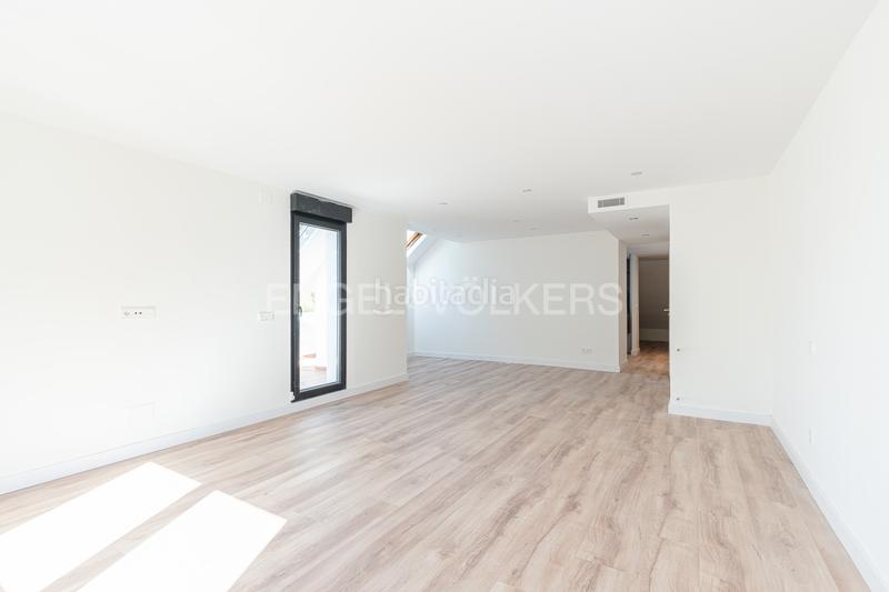 Foto 9cec6da8-413b-4467-8be6-70d07b736298. Location maison avec chauffage parking piscine dans Pozuelo de Alarcón