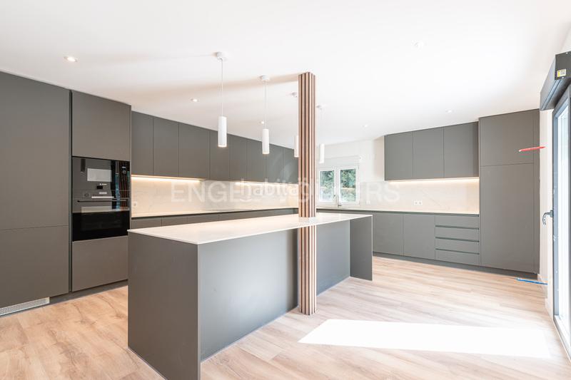 Foto ddc4e822-f58f-4345-892e-df2e48e5eb68. Location maison avec chauffage parking piscine dans Pozuelo de Alarcón