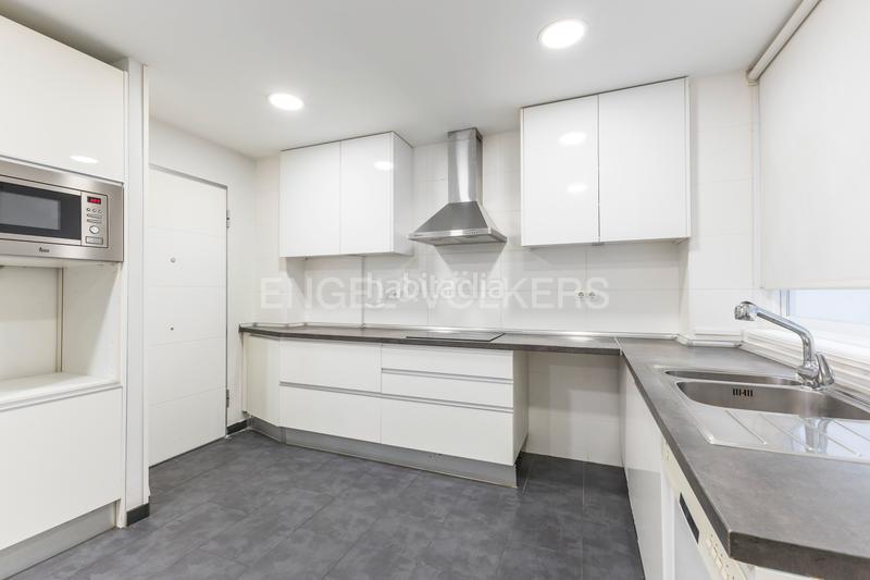 Foto 9a9da658-87b5-48b4-a910-6aa777e4ebcd. Piccolo appartamento con riscaldamento in Castillejos-Cuzco Madrid