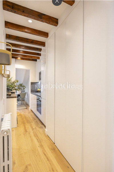 Foto 084b1b08-f34f-4b40-bad4-8c695cc2b6ff. Apartment with heating in Jerónimos Madrid