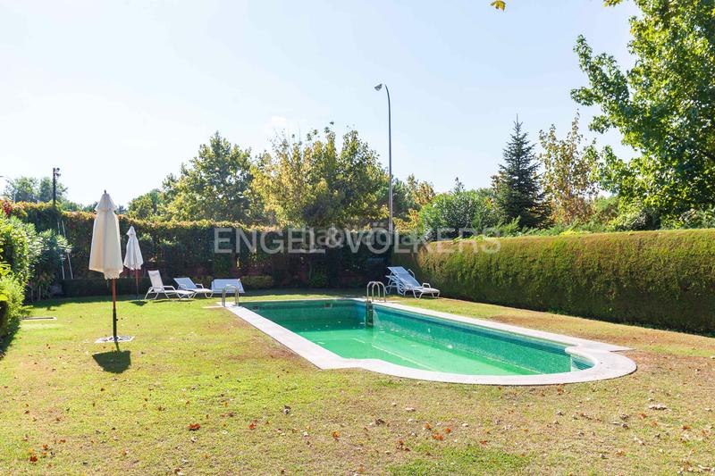 Foto 9b5d3e40-d0ed-4b80-a95b-3038dae389f7. Appartement avec chauffage parking piscine dans Valdemarín Madrid