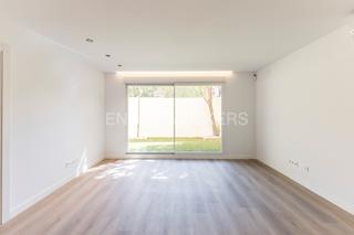 Lloguer Apartament a El Viso. Exclusivo bajo, recién reformado, con jardín, en el corazón de m