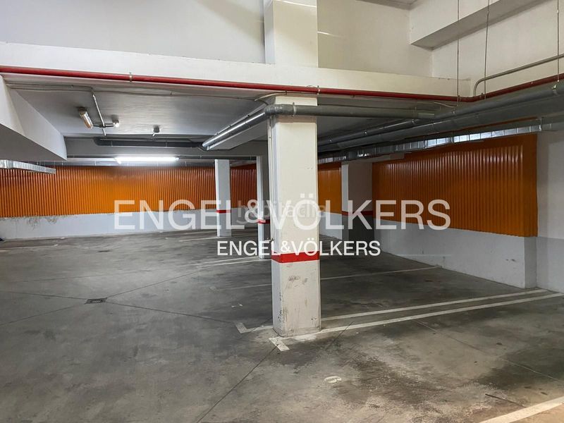 Foto 28ac84c4-e9a6-44e2-9d6e-65f6a663dbff. Estudi amb calefacció aparcament a Valdeacederas Madrid