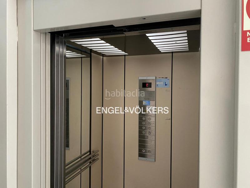 Foto 2e9dcd27-56ac-4f76-93d9-39042c7d6858. Estudi amb calefacció aparcament a Valdeacederas Madrid