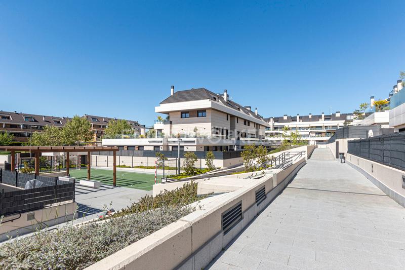 Foto 265db8f4-8332-444a-aa72-e8ce2ba54518. Apartament amb calefacció aparcament a Valenoso Boadilla del Monte